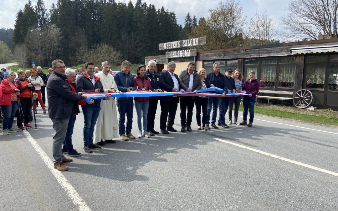 Eröffnung des grenzüberschreitenden Wanderwegs